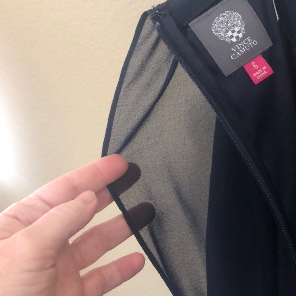 NWT Vince Camuto Elegant Keyhole Evening Gown - Picture 9 of 16